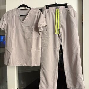 Figs Light Gray Scrub Set with Neon Yellow Accents